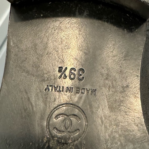 Chanel Two Tone Interlocking C Riding Boots - Picture 5 of 7